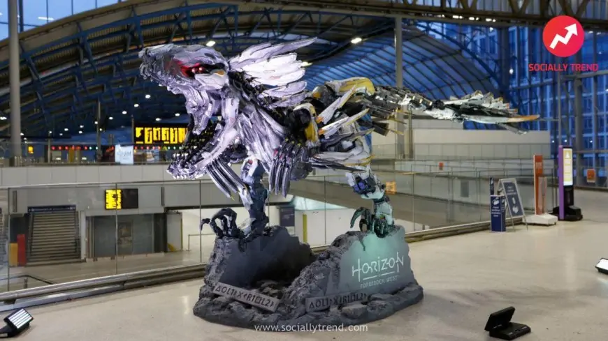 Life-size Horizon Forbidden West Clawstrider statues could win you a PS5