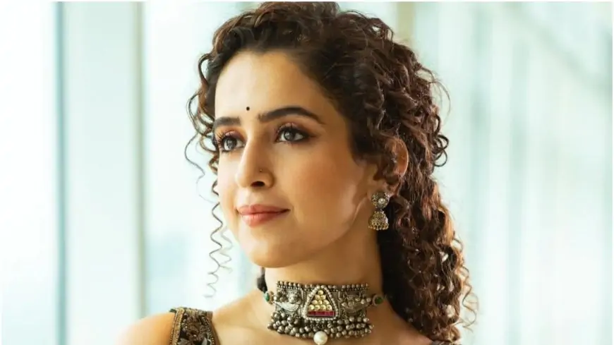 Sanya Malhotra Showcases her Incredible Endurance in New Workout Clip