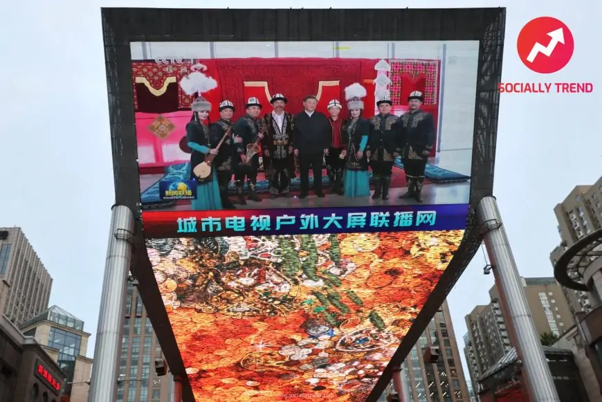 Xi Jinping Makes First Xinjiang Visit Since Crackdown
